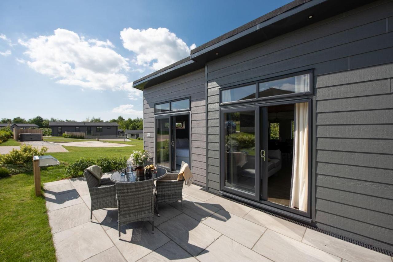 Primrose Lodge, 25 Roadford Lake Lodges Lifton Εξωτερικό φωτογραφία