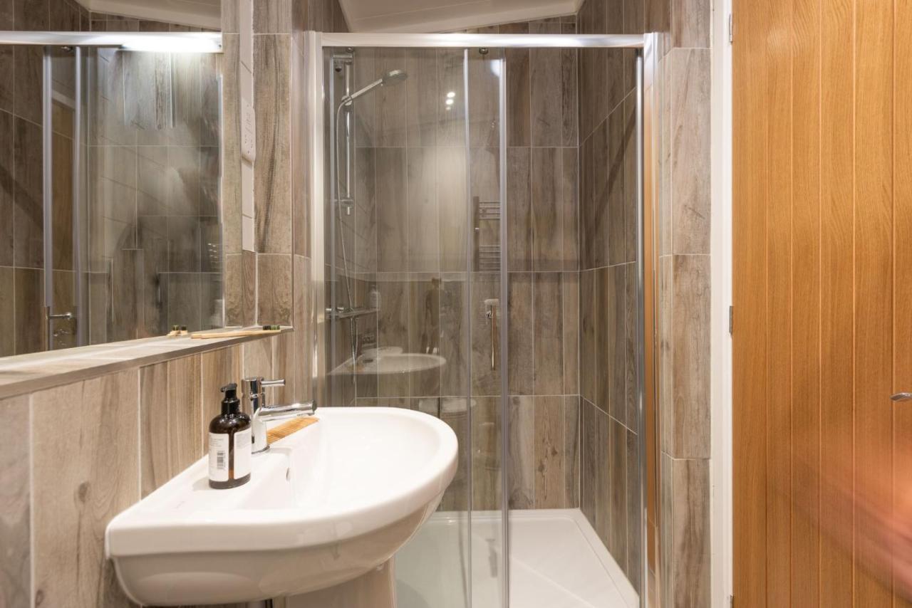 Primrose Lodge, 25 Roadford Lake Lodges Lifton Εξωτερικό φωτογραφία